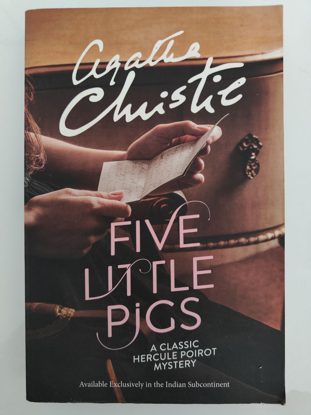 FIVE LITTLE PIGS